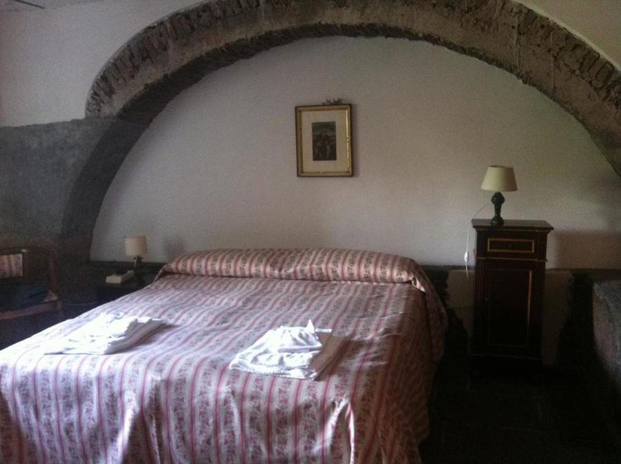 La Rocca Della Rosa Villa Zafferana Etnea Exterior foto